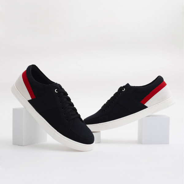 Big Fox Breatheable Stylish Canvas| Casual Sneakers For Men 